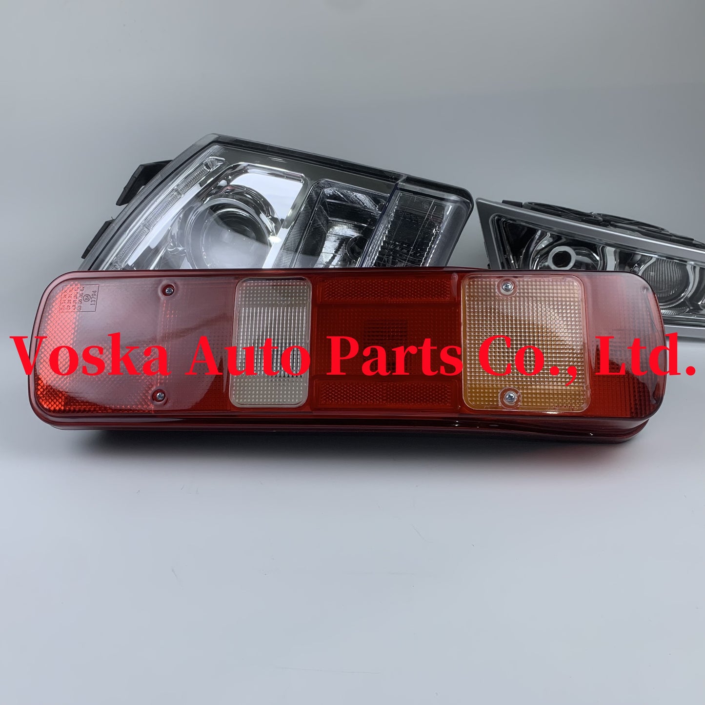 voska volvo fh fm tail light lamp 21063895/20892368/21565104/21761263/21652962 21063894/20892367/21565103/21761257/21652954/21063887/20565103